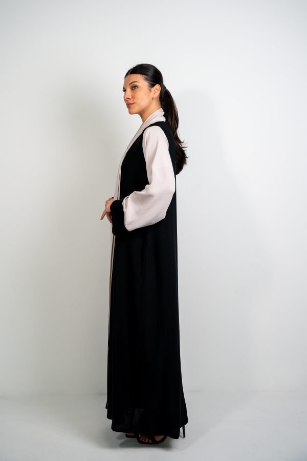 Black & Beige Two-Tone Abaya - Image 3